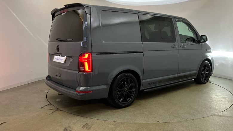 Volkswagen Transporter T32 Swb Diesel Special Edition 2.0 BiTDI 204 Sportline Black Ed Kombi Van DSG